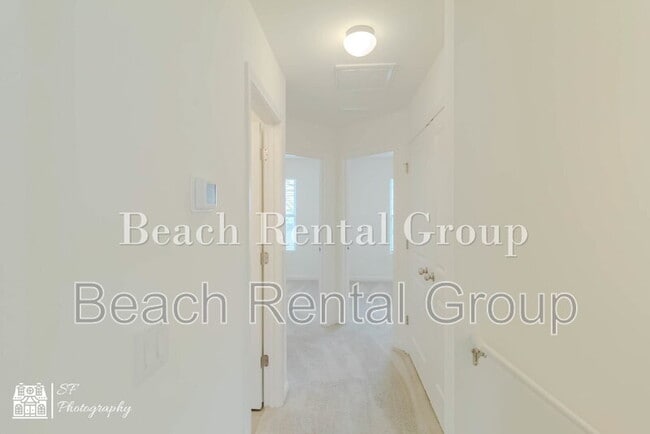 Building Photo - 109 Oxfordshire St