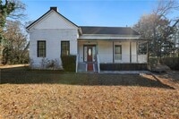 Building Photo - 1512 Flat Shoals Rd