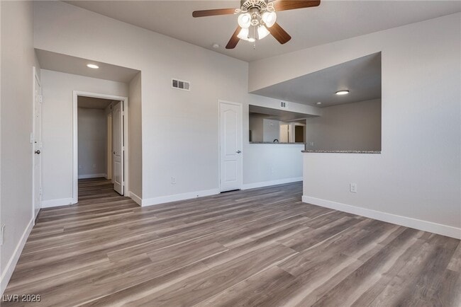 Building Photo - 5055 W Hacienda Ave