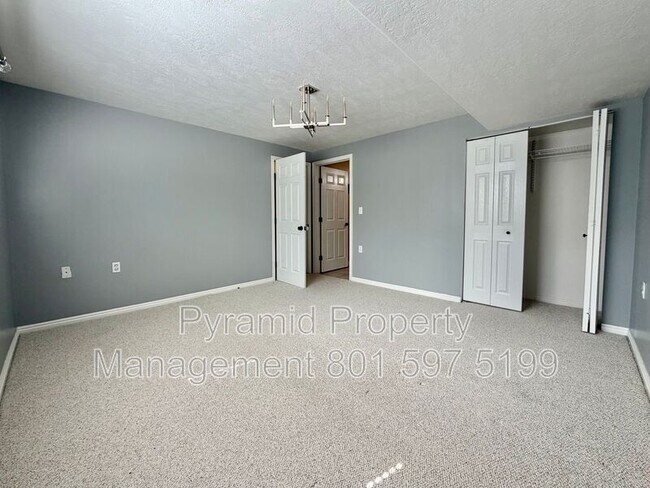 Building Photo - 4772 W 9070 S