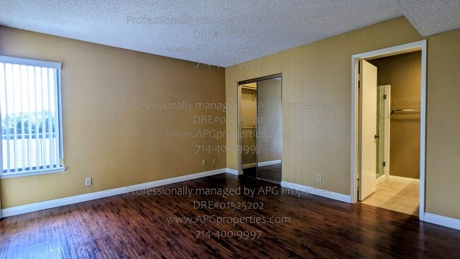 Building Photo - 7113 Apricot Dr