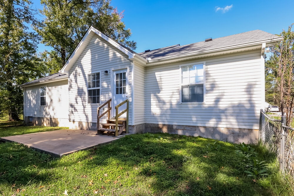 Building Photo - 2718 Lincoya Dr