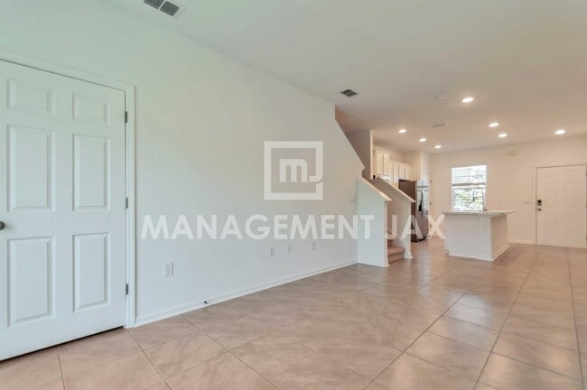 Building Photo - 8346 Asteroid St