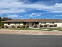 Building Photo - Charming Camarillo Retreat with Stunning M...