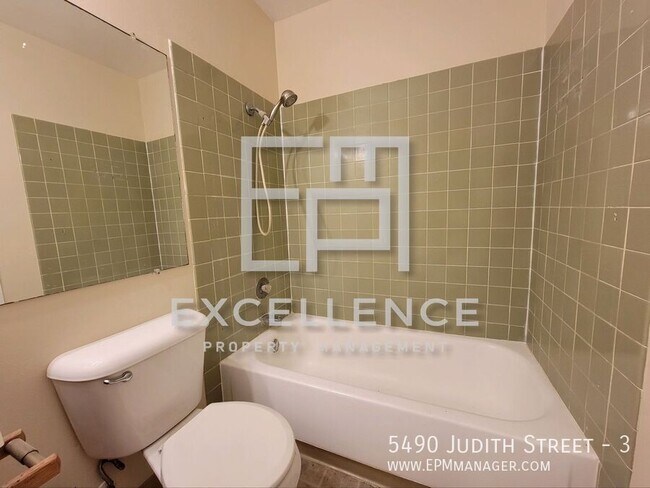 Building Photo - 5490 Judith St