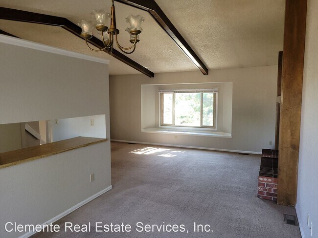 Building Photo - 3 br, 2 bath House - 4020 Thundercloud Drive