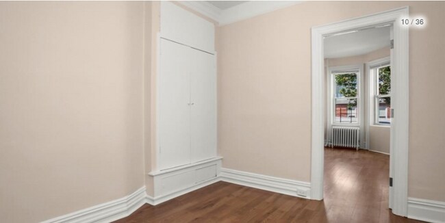 Bedroom1 - 167 Delancey Plz