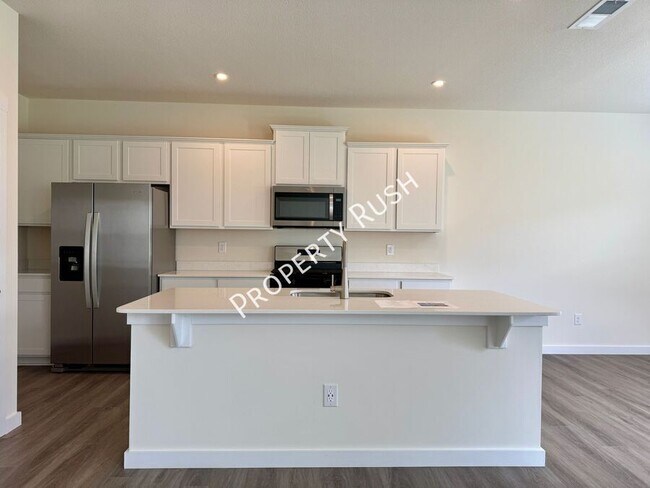Building Photo - 7535 Bendire Lp