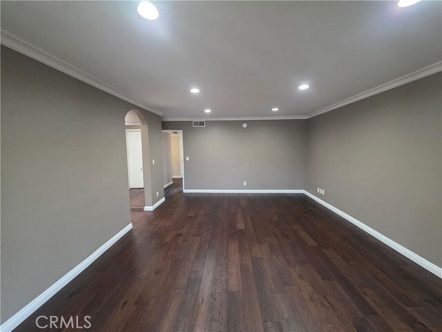 Building Photo - 5256 Lindley Ave