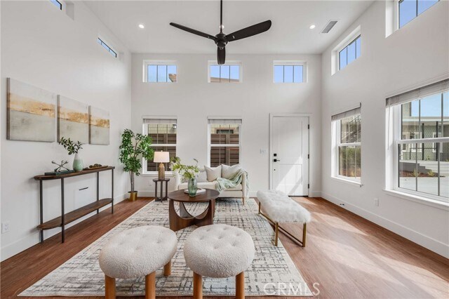 Building Photo - 127 E Foothill Blvd