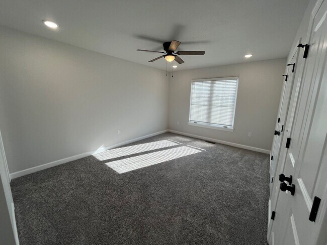 Building Photo - 79 SE 361st Rd