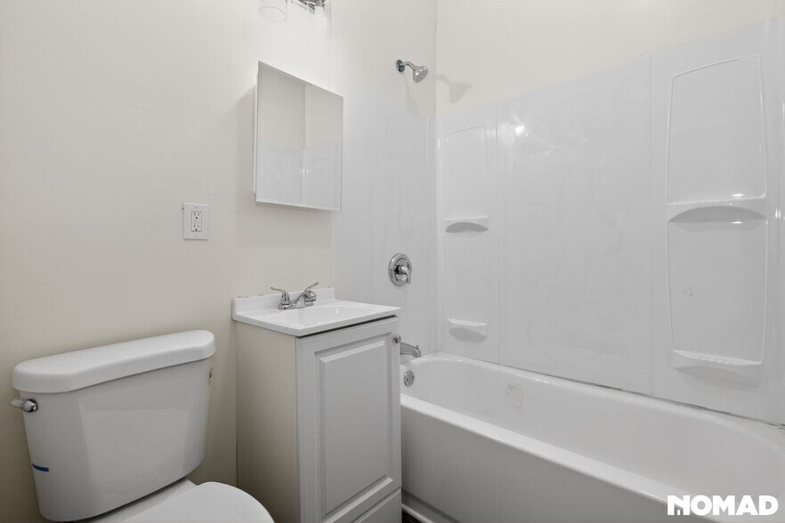 Building Photo - 2944 N 28th St