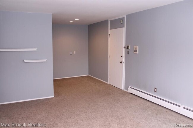 Building Photo - 150 Bird Ave