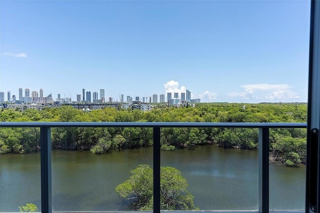 Building Photo - 16385 Biscayne Blvd