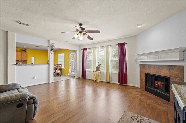 Building Photo - 17902 Sunshine Trace Ln