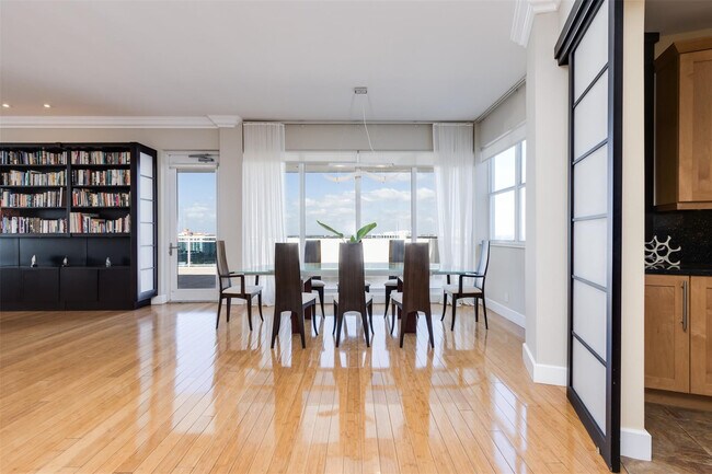 Building Photo - 3430 Galt Ocean Dr