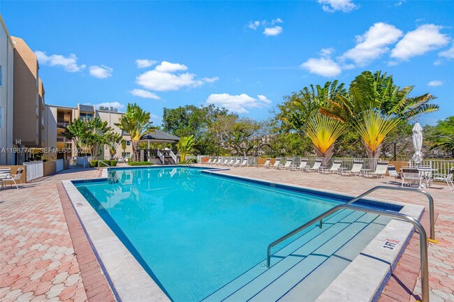 Building Photo - 7765 SW 86th St