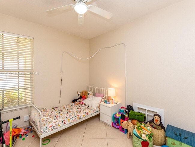 Building Photo - 3967 Nighthawk Dr