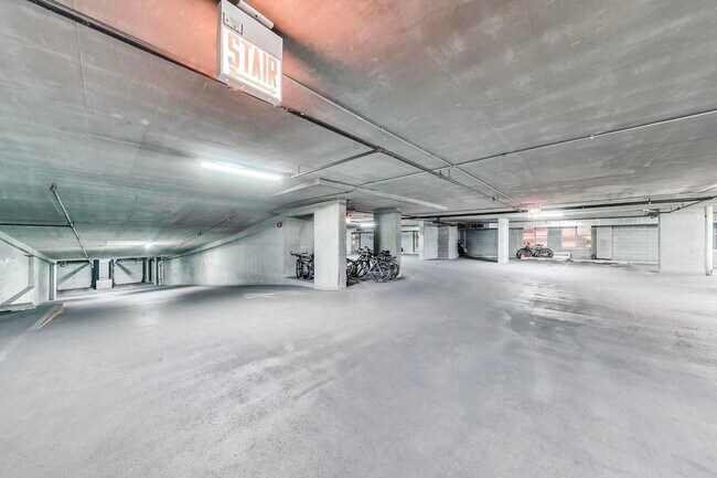Building Photo - 720 W Randolph St