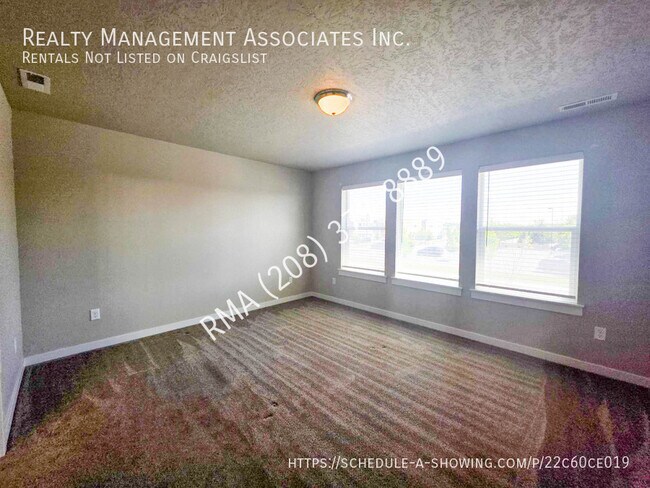Building Photo - 4735 W Santa Fe Ln