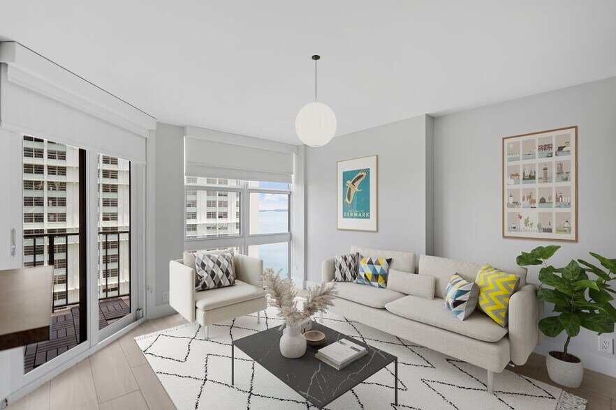 Building Photo - 1865 Brickell Ave