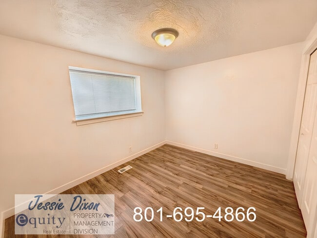 Building Photo - 223 W 2350 N