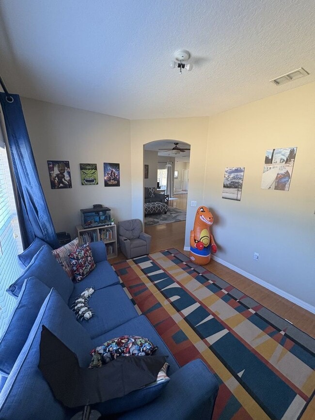 Building Photo - Florida Living Starts Here — Gated, Single-Story, Move-In Ready May 1!