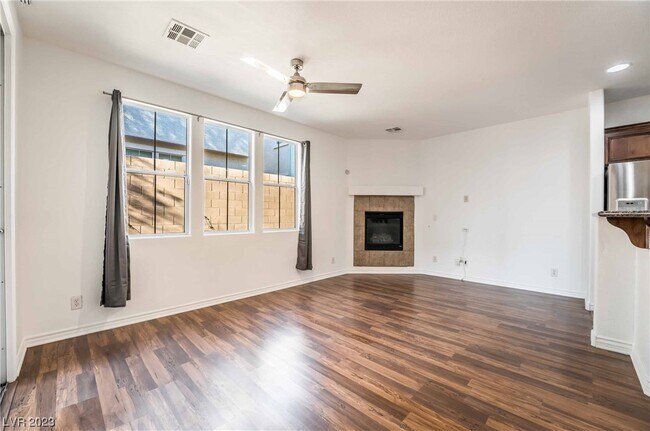 Building Photo - 1537 Moss View Ct