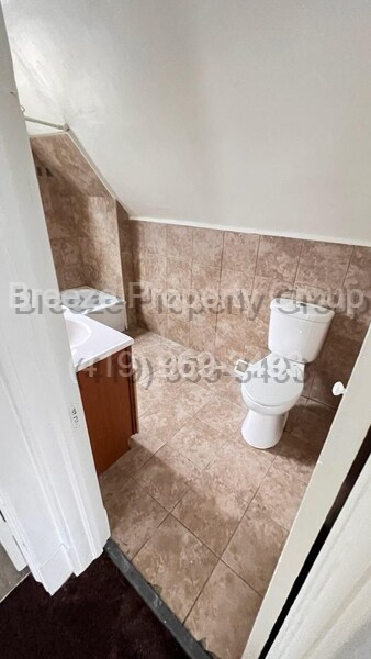 Building Photo - 1912 Greenwood Ave