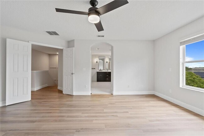 Building Photo - 3333 Atmore Terrace