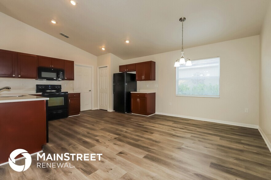 Building Photo - 5035 Belmont Park Ln