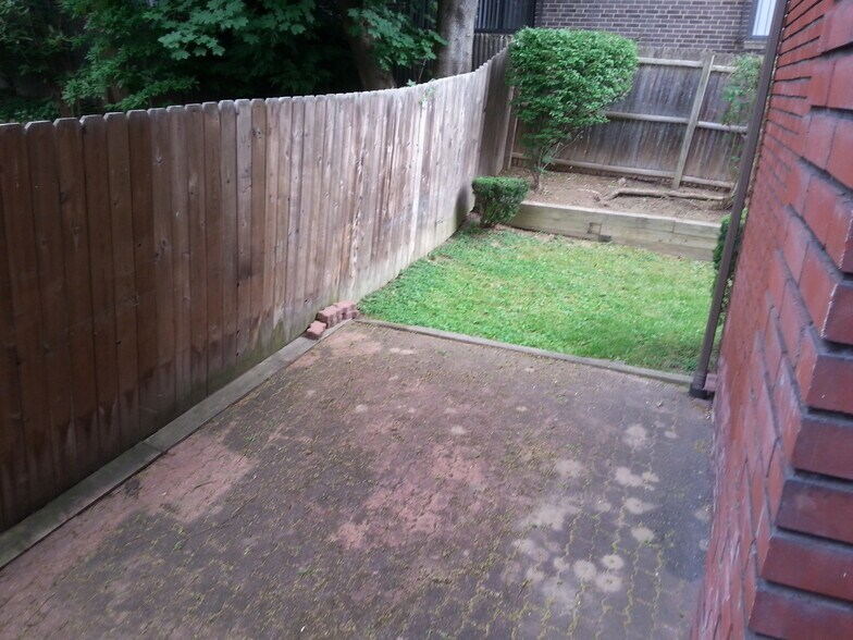 Back patio - 507 N Neville St