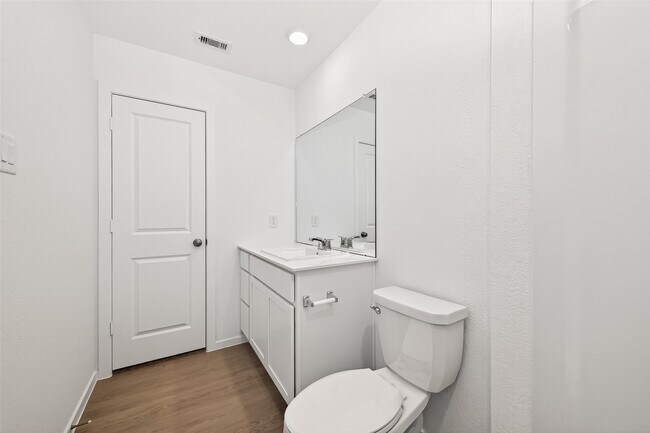 Building Photo - 16846 Spotted Oak Dr