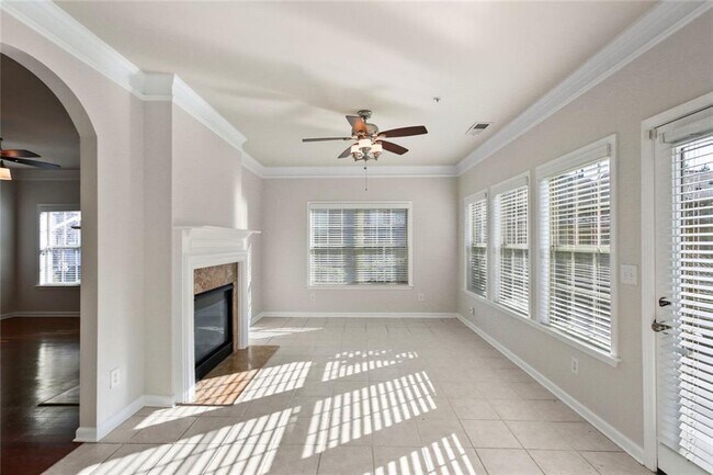 Building Photo - 2530 Callaway Ct