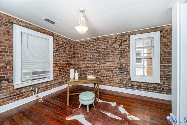 Building Photo - 108 N Harrison St
