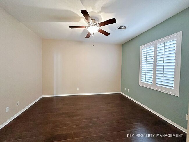 Building Photo - 9772 Bedstraw St