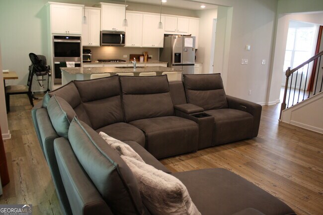 Building Photo - 3520 Pickens Lndg Dr