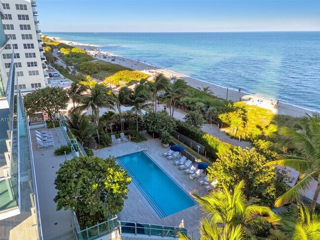 Building Photo - 6901 Collins Ave