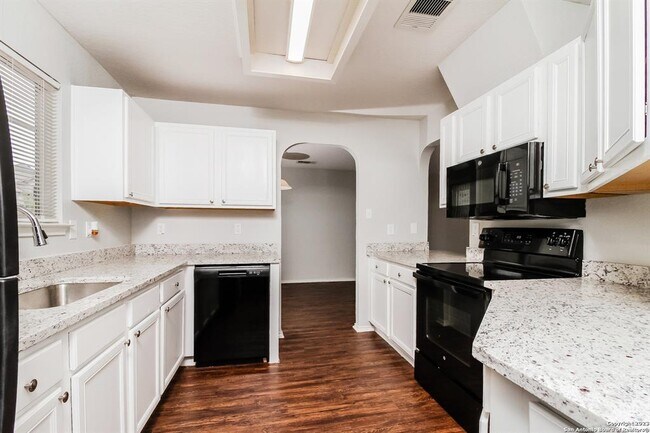 Building Photo - 6006 Ironmill Creek
