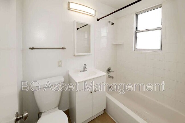 Building Photo - 1403 Carlson Blvd