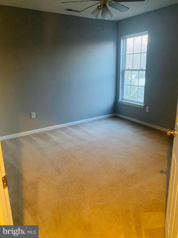 15 Gallant Fox Lane 15 Gallant Fox Lane Egg Harbor Township NJ 08234