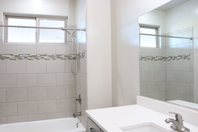 Building Photo - Welcome to your Southern Arizona desert oasis!