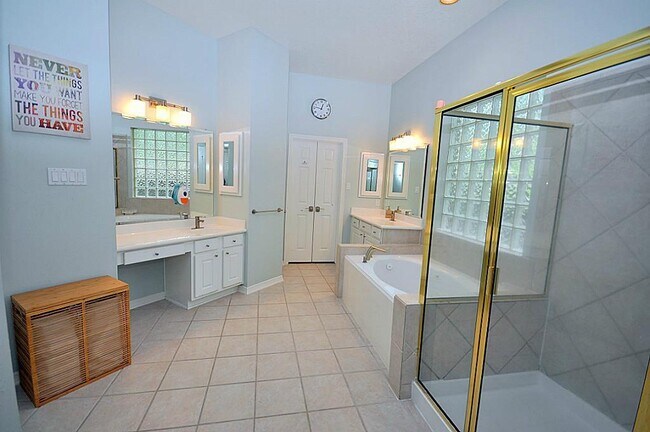 Building Photo - 22510 Oak Mist Ln