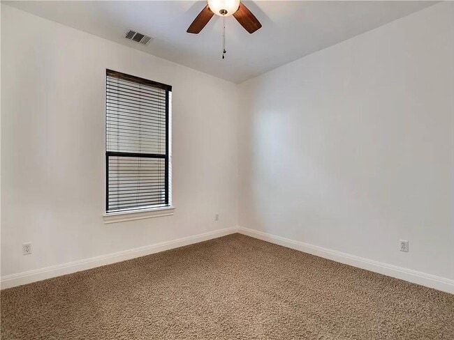 Building Photo - 11109 Muddler Cove