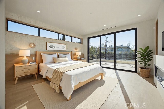 Building Photo - 4827 Stansbury Ave