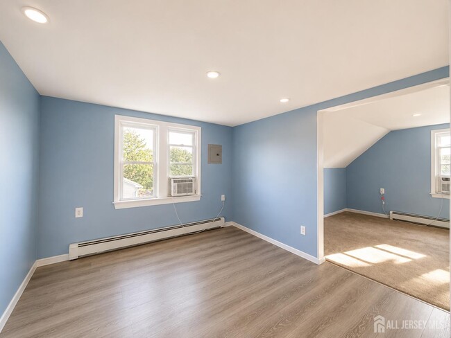 Building Photo - 66 Alcoa Ave