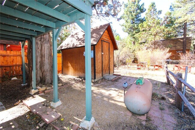 Building Photo - 692 San Bernardino Ave