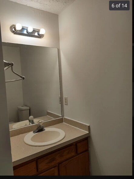 Building Photo - 203 Westchester Cir