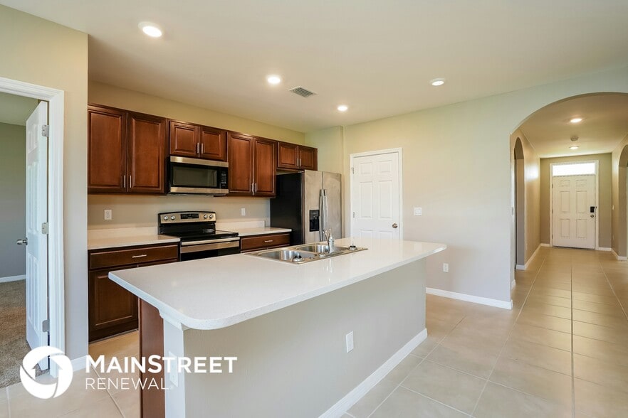 Building Photo - 1822 NE 4th Pl