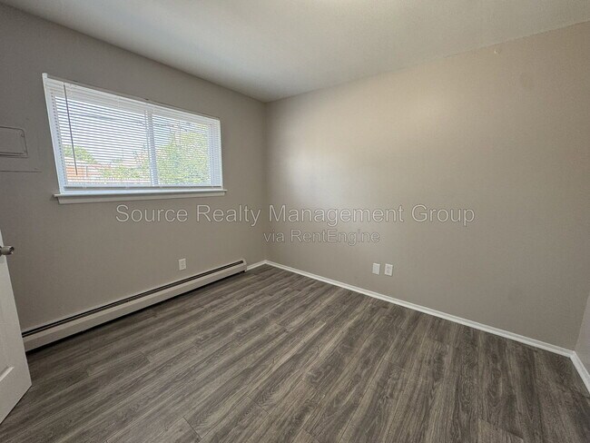Building Photo - 3414 13th St